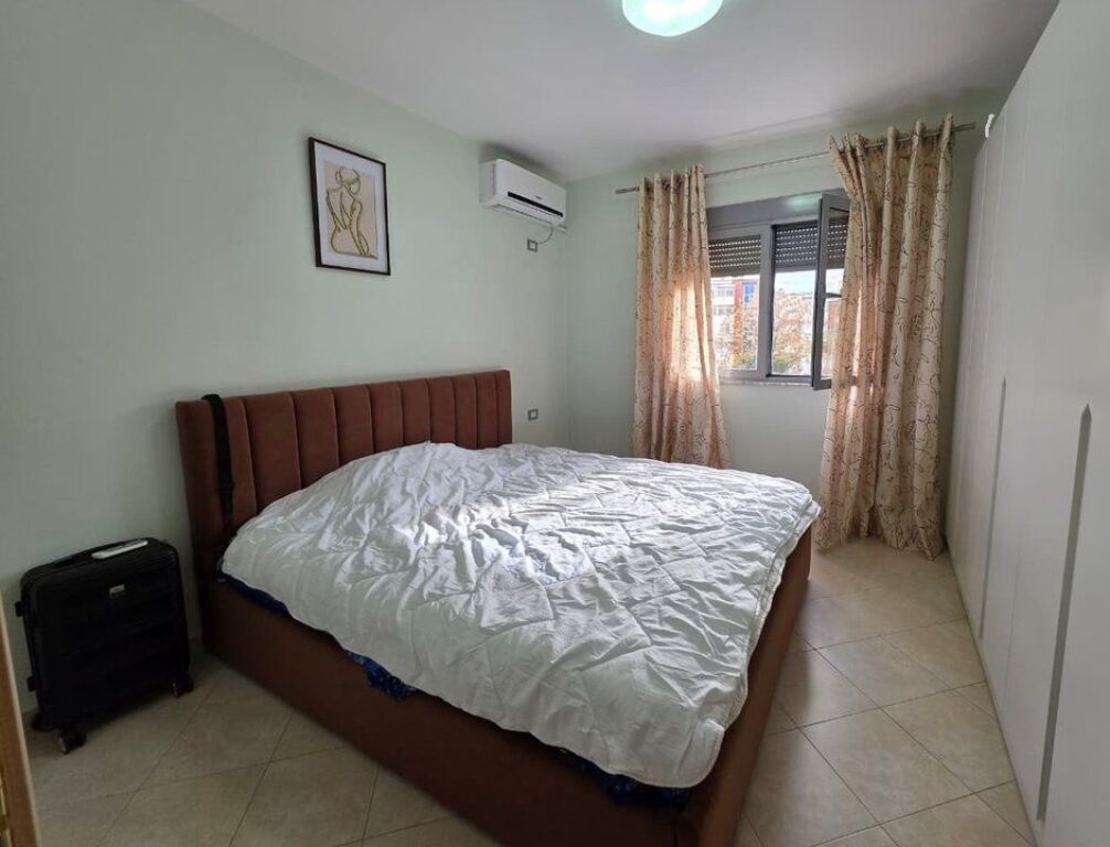 SHITET APARTAMENT 1+1 TEK OXHAKU