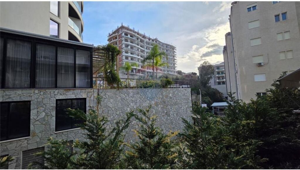 🏡 Studio for Sale near Marina Bay, Vlore