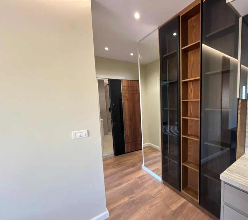 Super apartament 1+1 per shitje te Mine Peza