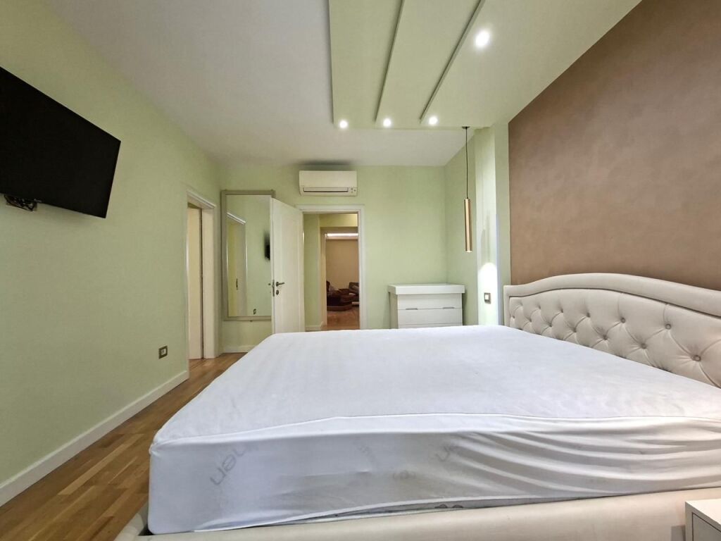 🏠 In Affitto: Appartamento Ultra 2+1 (📍Centro / Dietro il Palazzo di 15 Piani) Prima volta in affitto || Posizione Super ✨️ 💶 1000€ / Mese