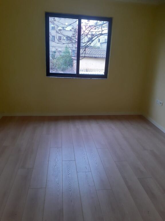 Appartamento 1+1 + Parco in Vendita