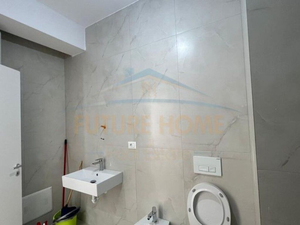 Shitet, Apartament 1+1, OXA, Fresku, Tirane