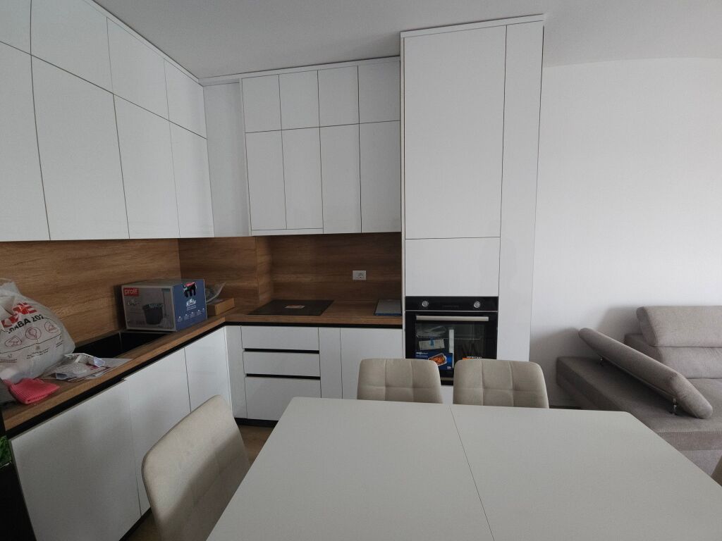 Appartamento 2+1 + posto auto in affitto a Univers City.