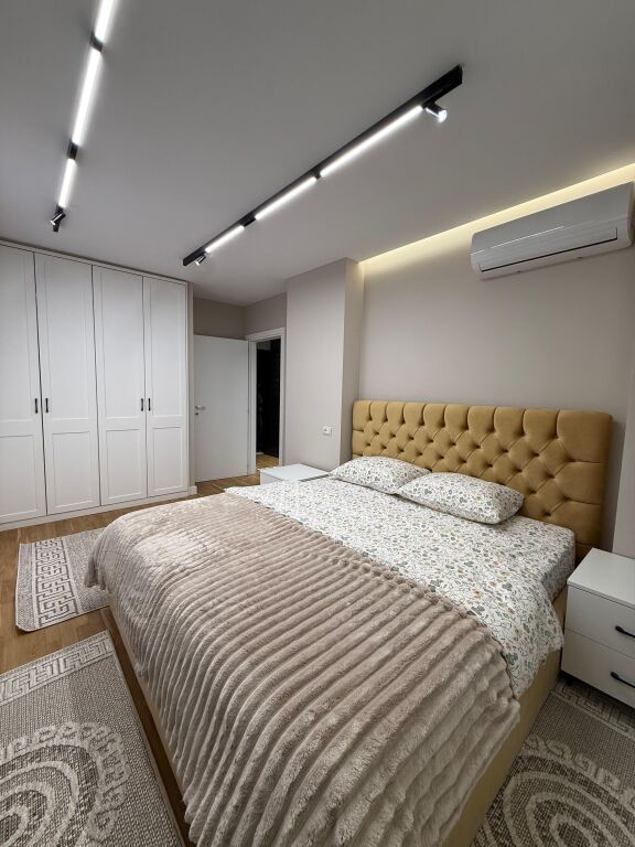 🏠 Jepet me qira Apartament 1+1+Bllk 📍Kopshti Zoologjik💶 Çmimi: 85.000 Leke/muaj🏢Kati i 1 banim | Pallat me ashensor