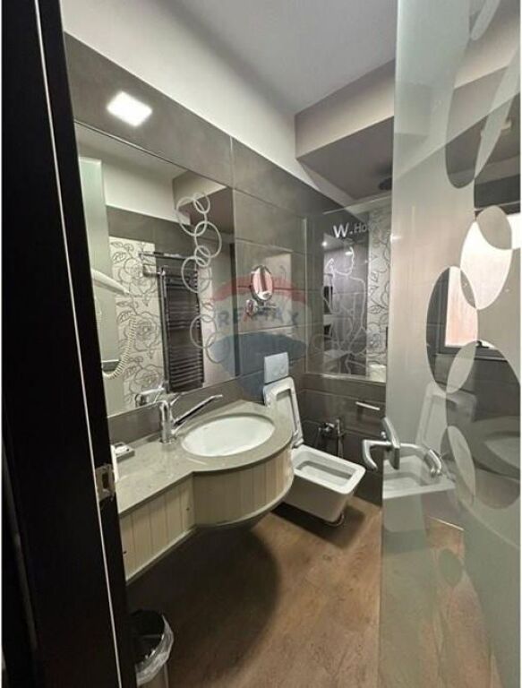 Ndërtesë - Për Shitje - Rruga Abdi Toptani, Tiranë(ID: 530191063-1115)