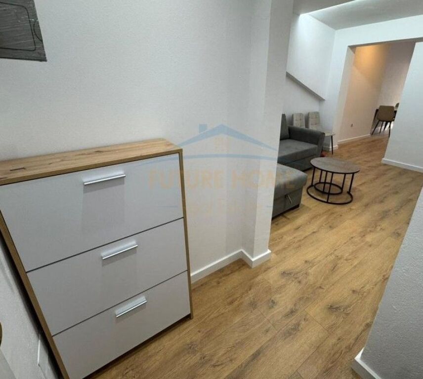 Qera, Apartament 1+1, Myslym Shyr, Tirane.