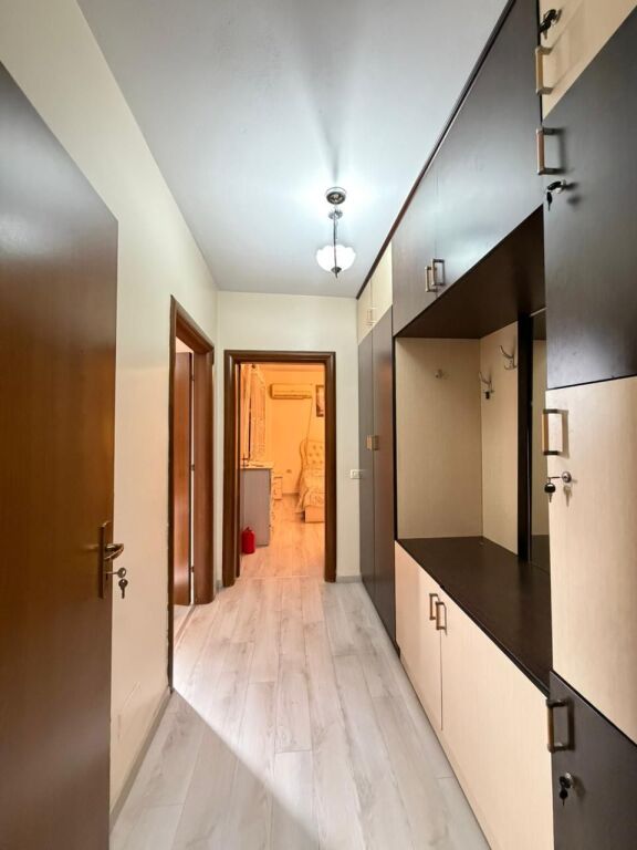 Qera, Apartament 2+1, Terminali i Autobuzëve, Tirane, 450 €
