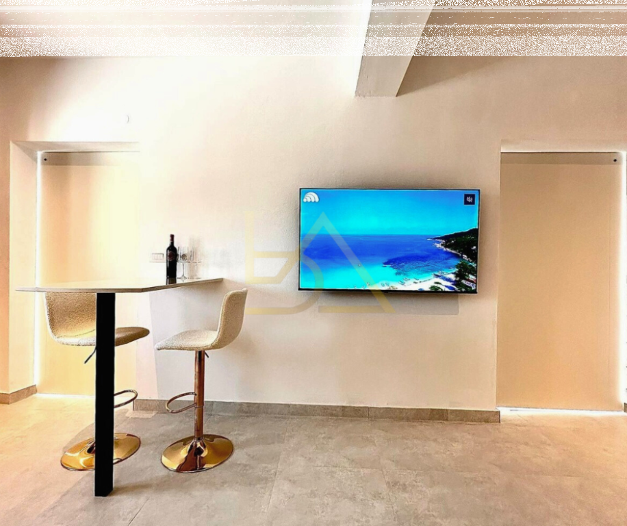 Vilë në Shitje – Sarandë