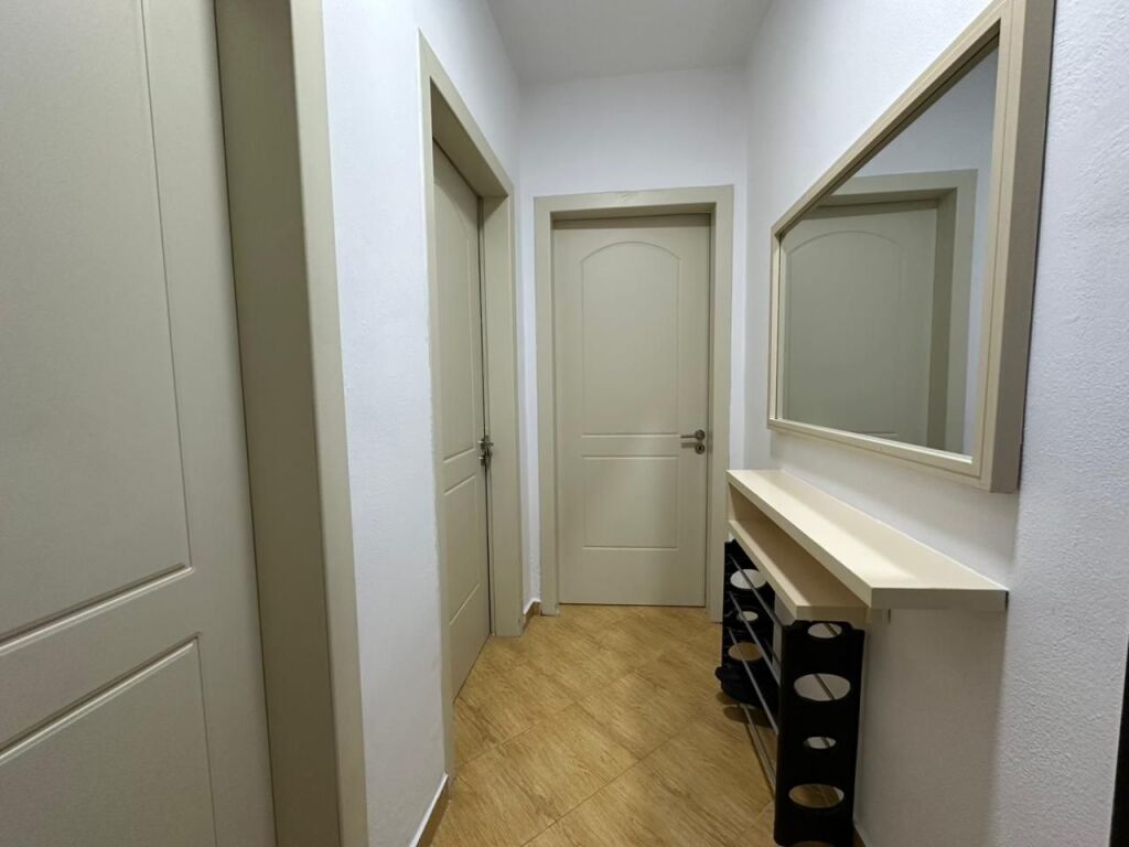 AFFITTO 1+1 VICINO A KMY , MISTO MAME