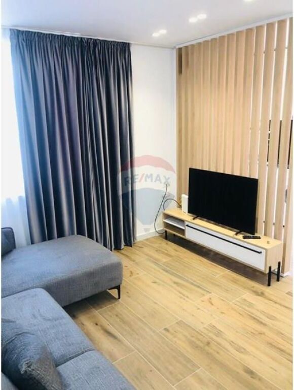Appartamento - In Vendita - Via Qemal Stafa, Tirana(ID: 530261059-362)