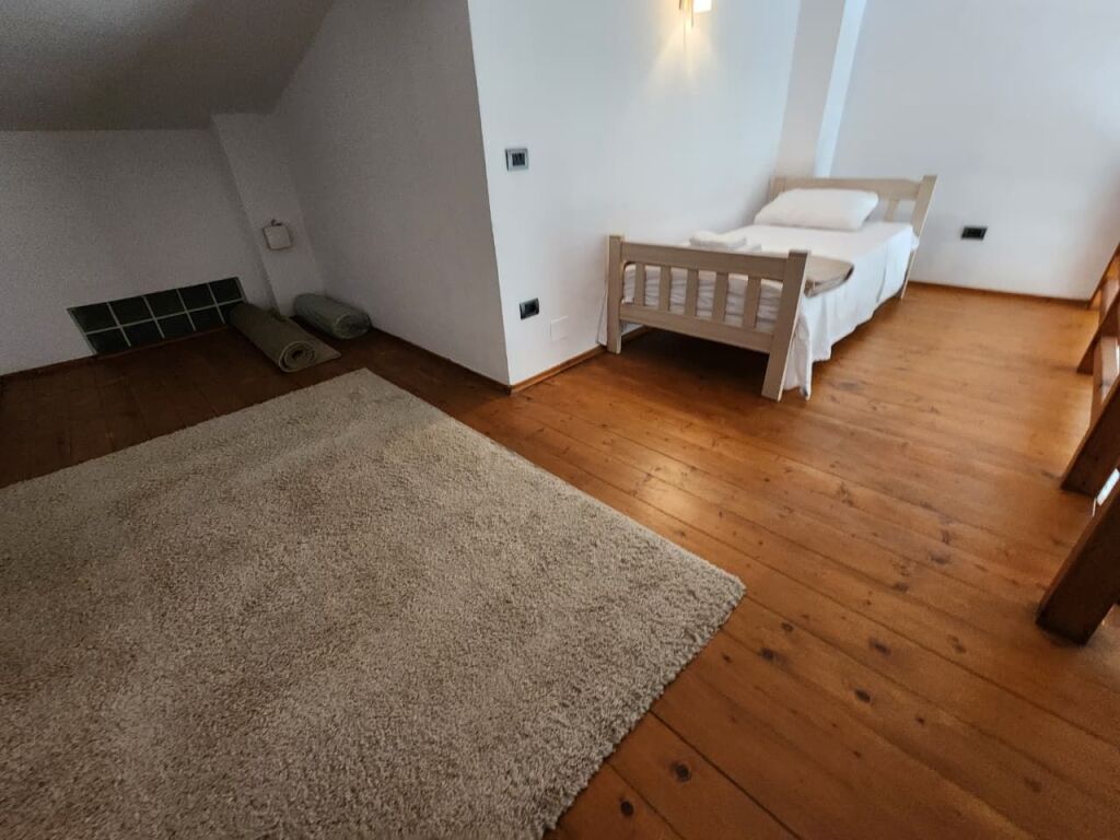 Duplex 3+1 For Sale📍 Rez.Kodra e Diellit I / 3+1+2wc &amp; 2 balconies &amp; storage* 121 m2 total (Furnished) 260K 🔥🔥