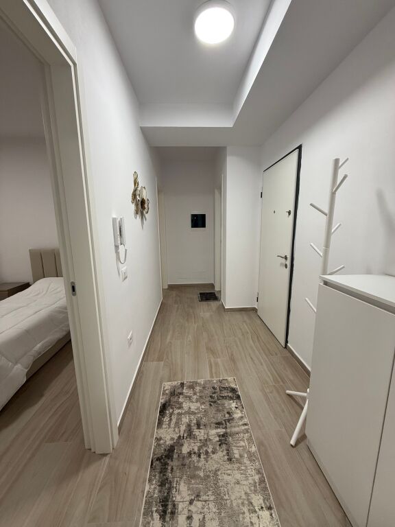 Jepet me qera apartament 2+1+2+Post Parkimi Rruga Qemal Stafa