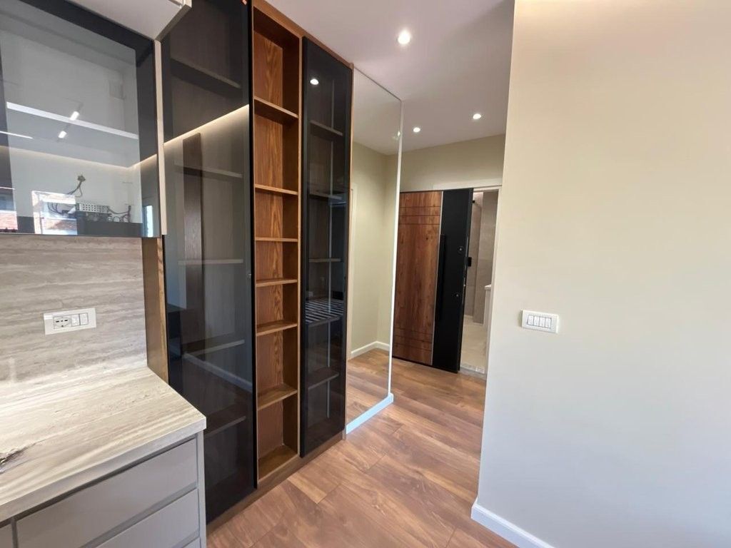 Super apartament 1+1 per shitje te Mine Peza 155,000 €