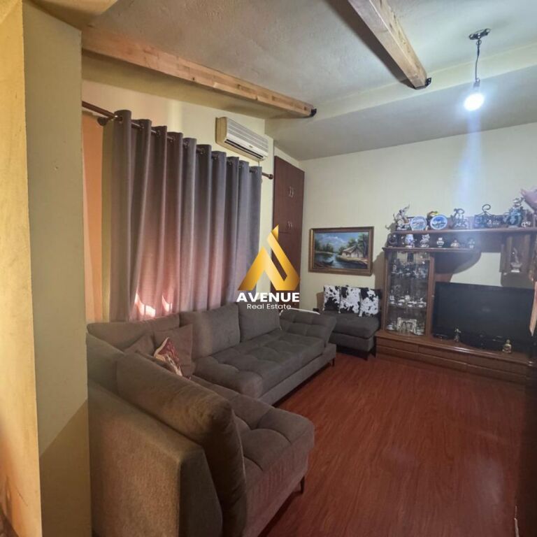 SHITET APARTAMENT 1+1 NE BLLOK, ( Mundesi per 2+1 ) TIRANE