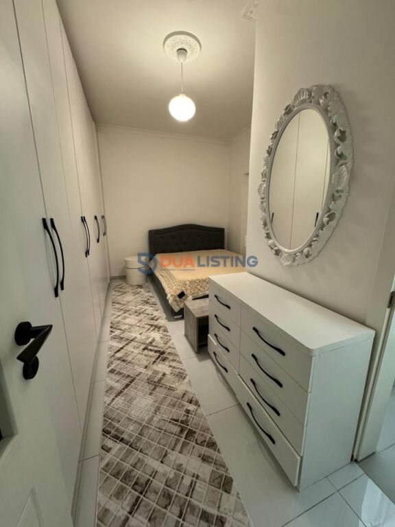 Apartament 1+1 per qira tek Rruga e Dibres!