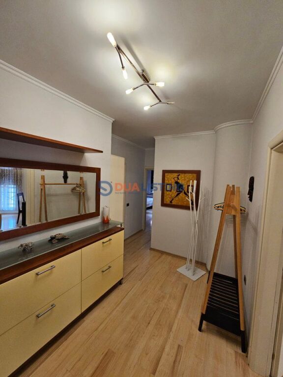 Apartment 2+1+2 for rent at 21 Dhjetori