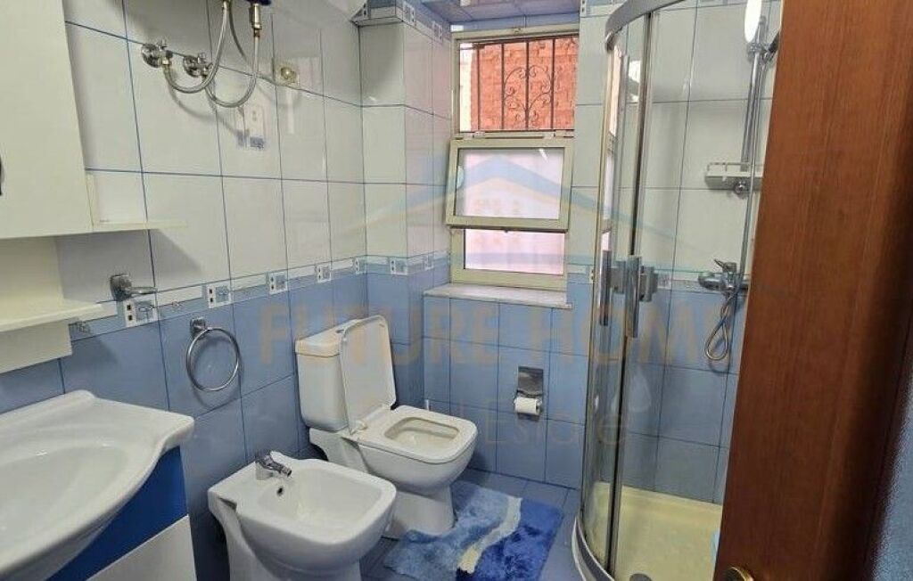 Qera, Apartament 1+1, Xhamllik