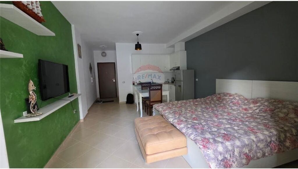 🏡 Studio for Sale near Marina Bay, Vlore