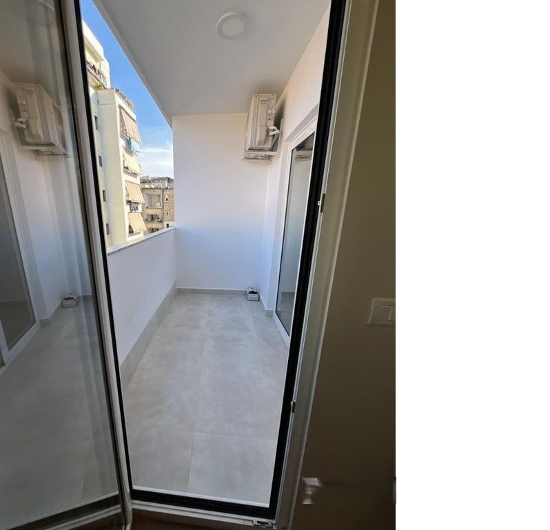 Super apartament 1+1 per shitje te Mine Peza