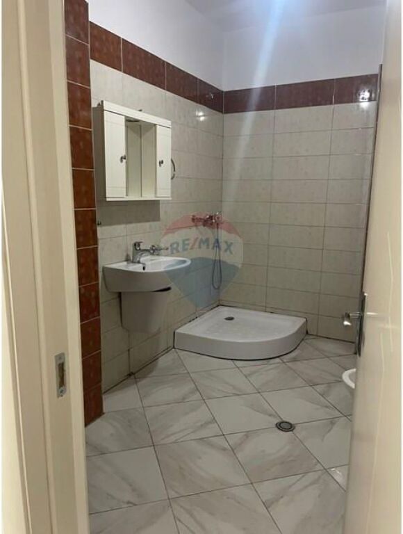 Apartament 1+1 per qira ne Astir!