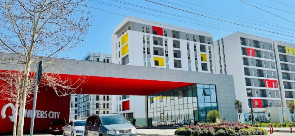 🏡 Shitet Apartament 1+1 tek Univers City