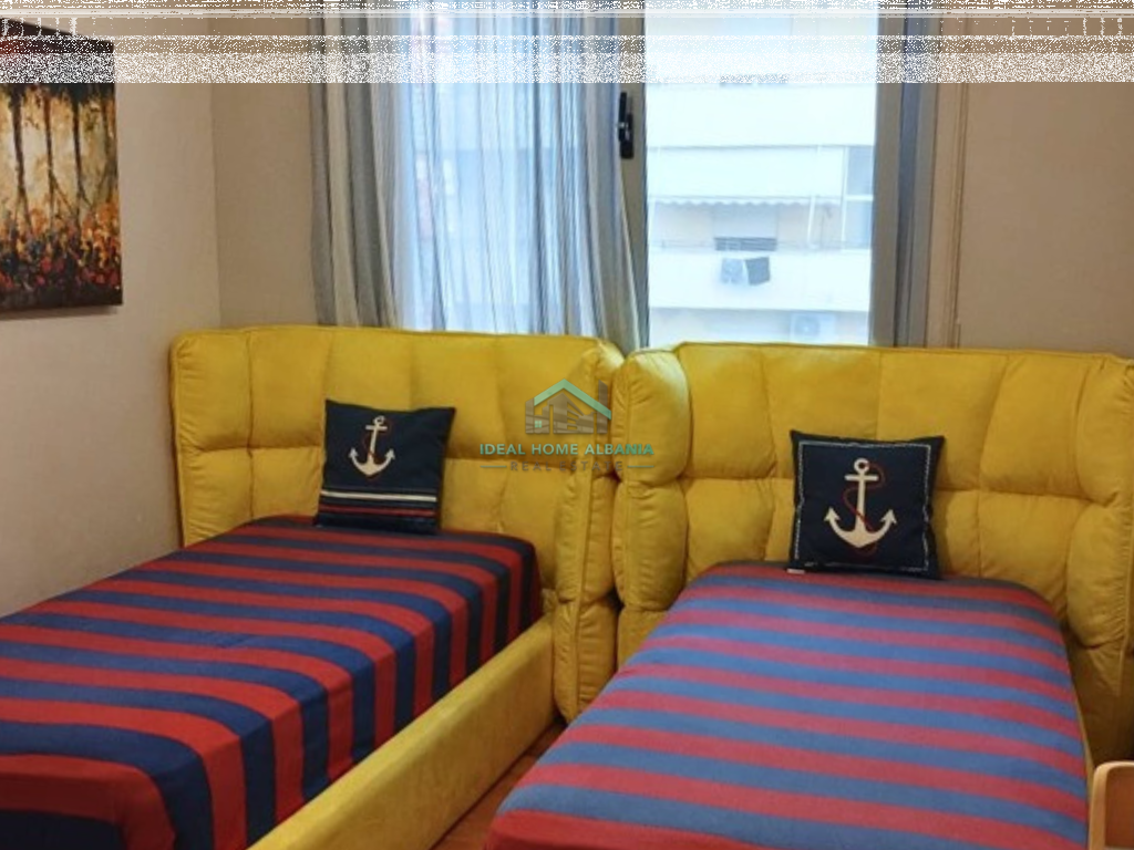 Apartament 2+1+2 me Qera – Ish-Kombinati, Vlorë