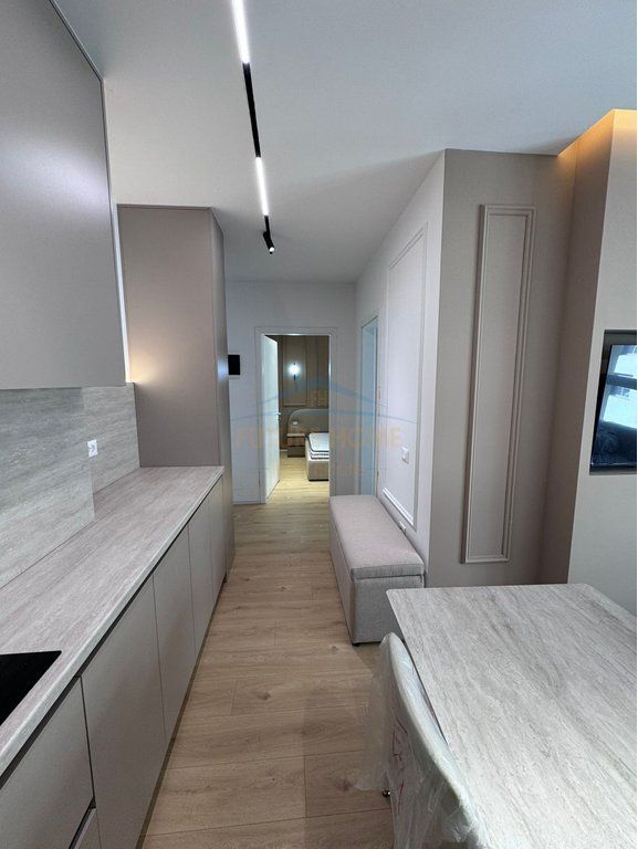 Affitto, Appartamento 1+1 nella Residenza Kadiu, Alidemi, Tirana.