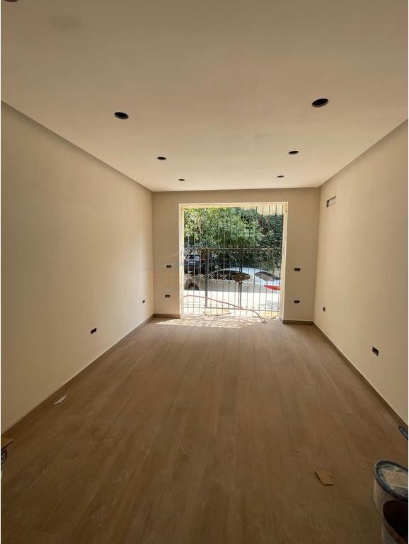 Shitet Apartament 2+1, Oxhaku