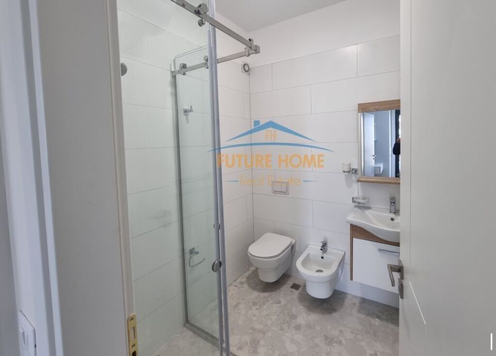 JEPET ME QERA APARTAMENT 2+1 REZIDENCA ERLI, PORCELAN