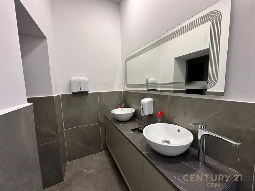 Ambient Per Qira Ne Bllok!