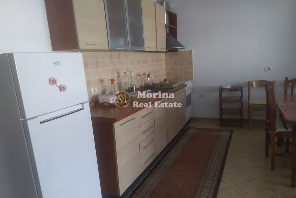 Qera | Apartament 1 + 1 | Rruga Riza Cerova | 500 €/muaj
