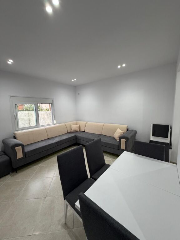 Private House for Sale – Cole, Vlorë