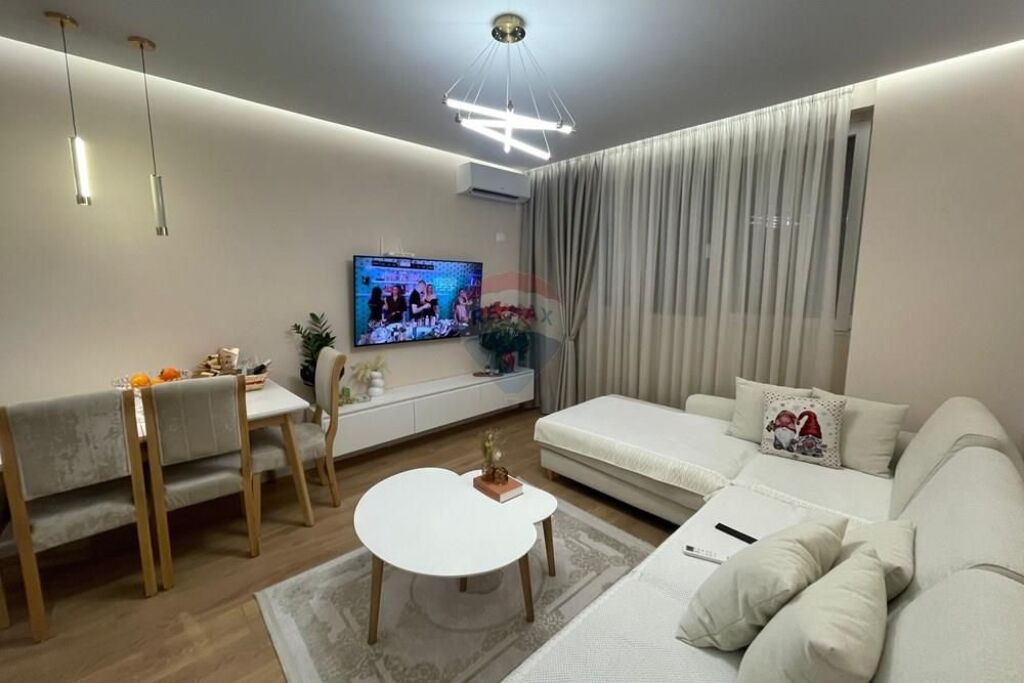 Apartament 1+1 për Shitje Shkoze