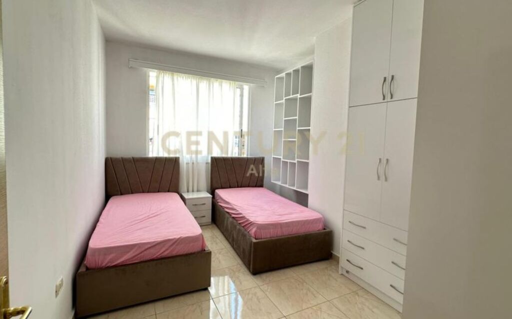 Jepet me qera apartament 2+1