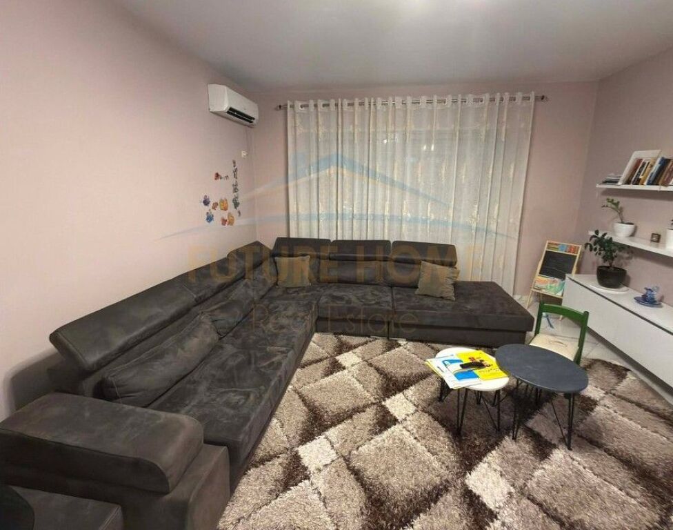 Shitet, Apartament 1+1, Unaza e Re