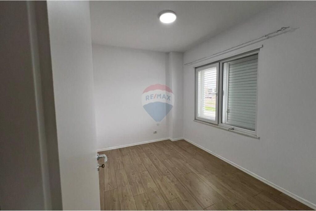 Apartament 2+1 + Post Parkimi Univers City
