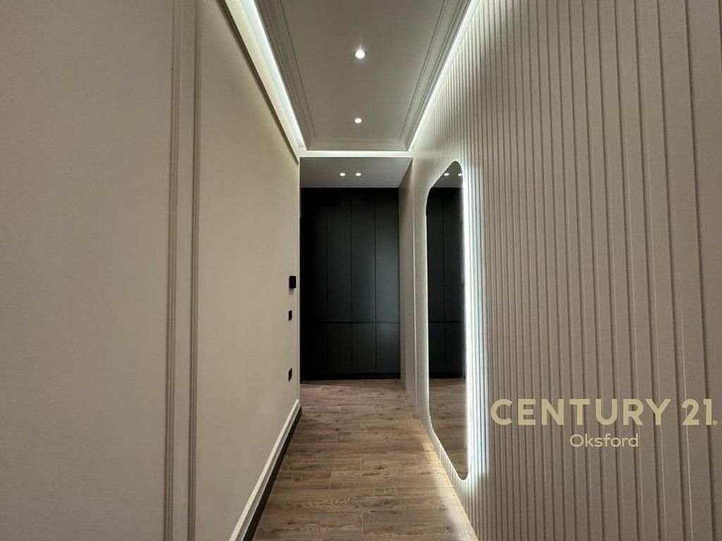 Apartament per qira 1+1+post parkimi i mobiluar, tek Kompleksi "Deliorgji"! 1,000 € /Muaj