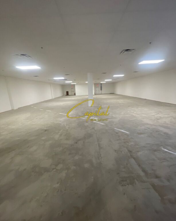 MAGAZINE ME QIRA 415 M2 RRUGA E ARBRIT 90.000 LEKE