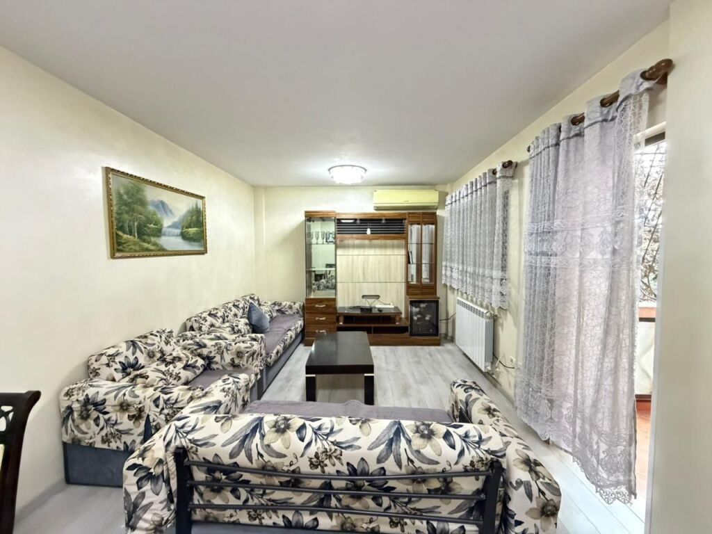 Apartament 2+1 per Qera tek Malaezjani,450€/muaji