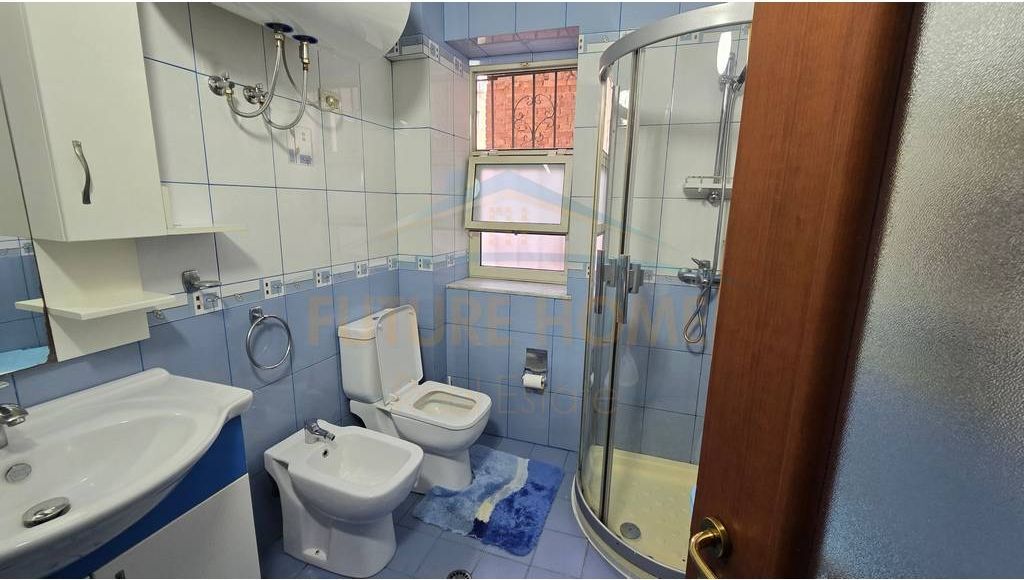 Qera, Apartament 1+1, Xhamllik