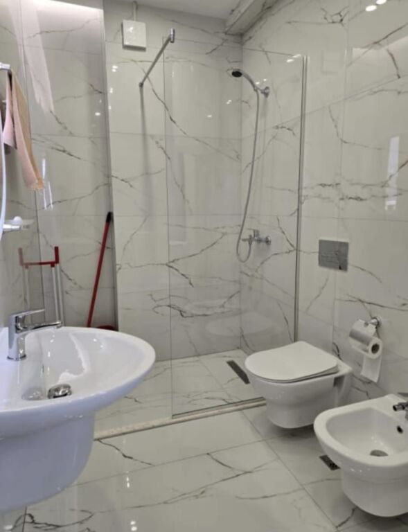 Apartament 1+1 per qira tek Kodra e Diellit.