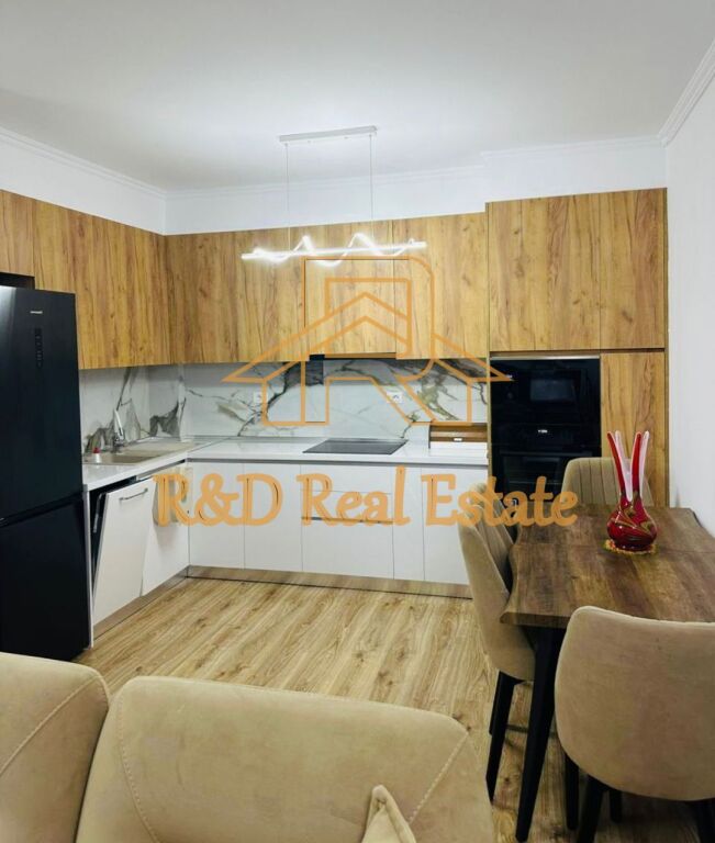 🏡 Affittasi appartamento 1+1 – Yzberisht (Via Kole Koçi)