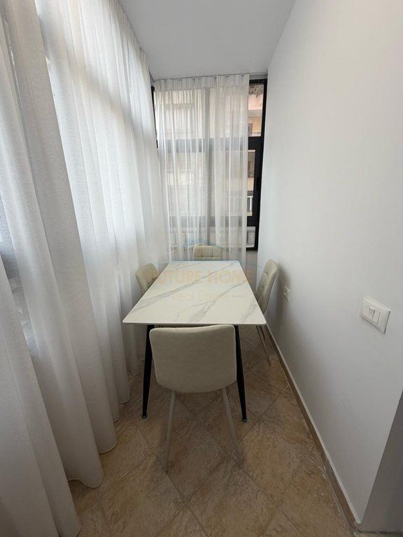 Qera, Apartament 1+1, Komuna e Parisit