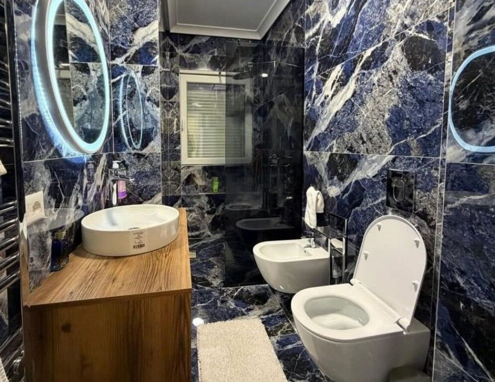 Appartamento di Lusso 2+1+2 in Vendita con 2 Posti Auto nel centro, Blocco Ambasciate