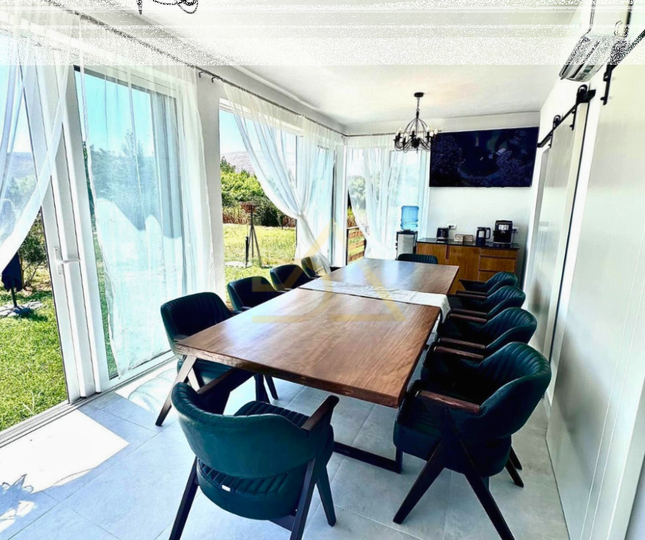 Vilë në Shitje – Sarandë