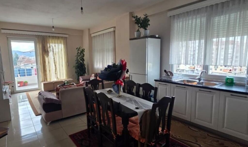 Appartamento 2+1+2 in affitto