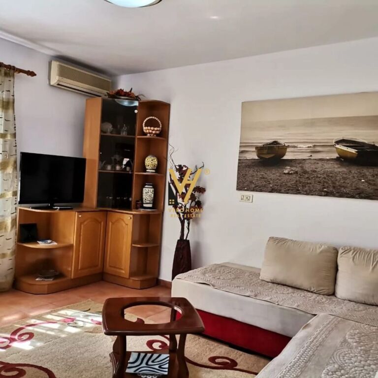 JEPET APARTAMENT 2+1+BLK ME QERA TE PAZARI I RI 60.000 LEKE