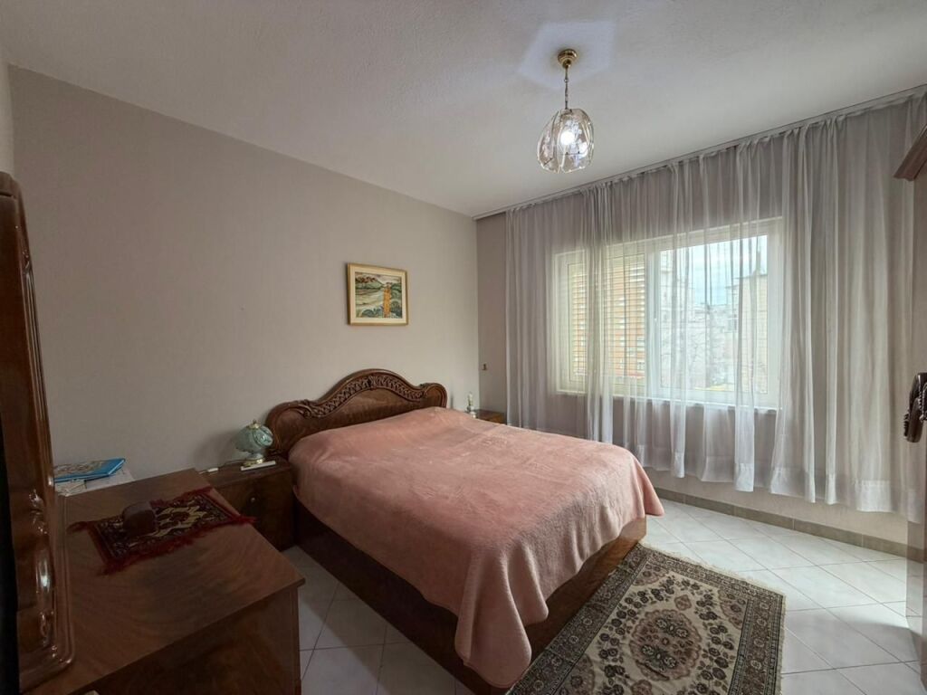 3+1 apartment for rent in Brryli!