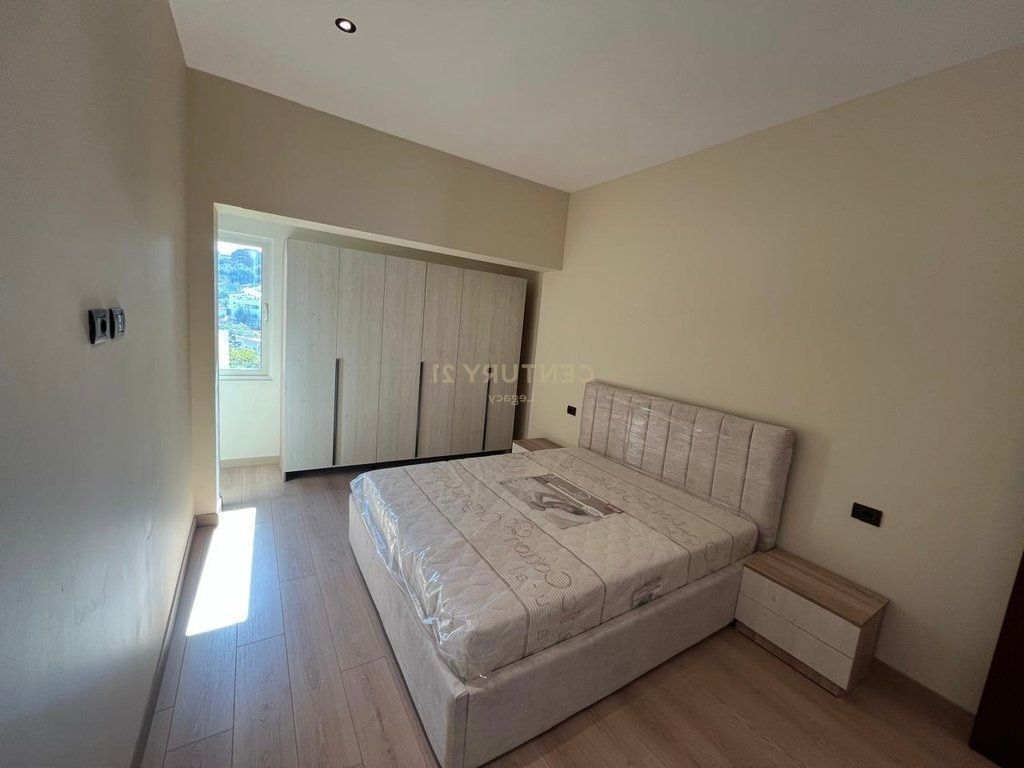 Jepet apartament 2+1 me qira Prane Vilave Amerikane.