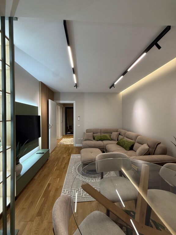 🏠 Jepet me qira Apartament 1+1+Bllk 📍Kopshti Zoologjik💶 Çmimi: 85.000 Leke/muaj🏢Kati i 1 banim | Pallat me ashensor